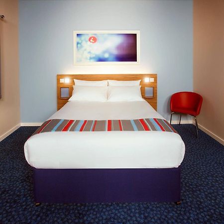 Travelodge Battersea London Kültér fotó