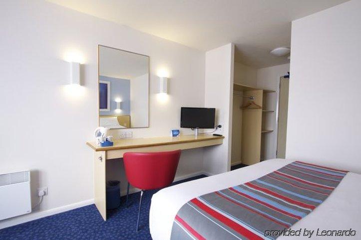 Travelodge Battersea London Kültér fotó
